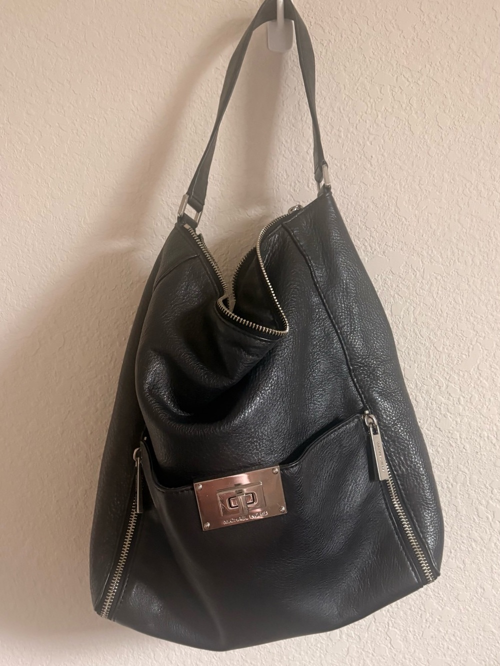 Michael Kors Sullivan Large Black Leather Hobo Silver Hardware